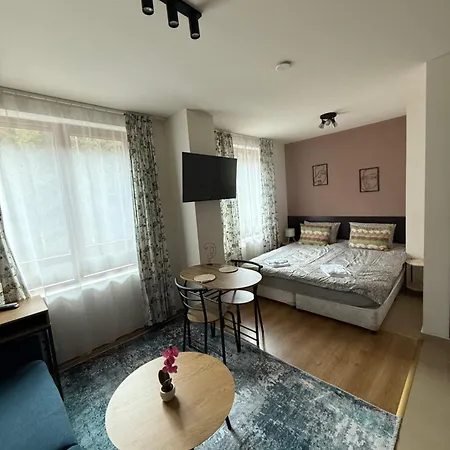 Panorama Home2host 班斯科